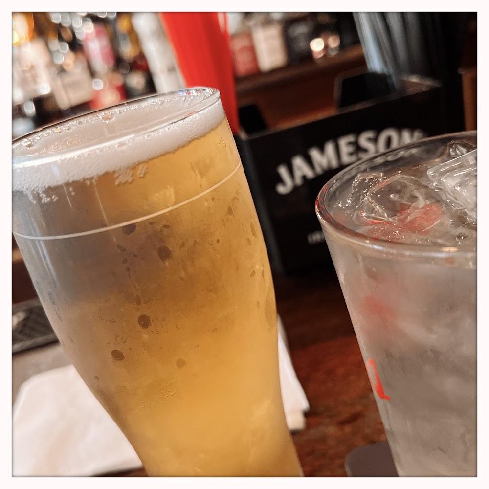 B L's Tavern
